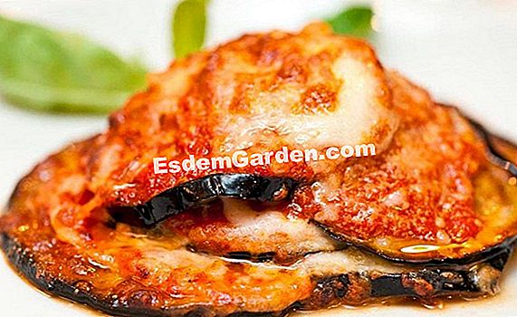 Parmiggiana patlidžani s malo masnoće