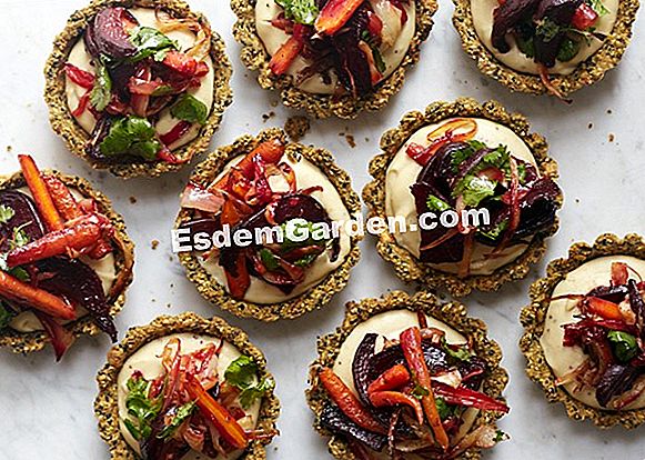 Tartlet szárított gyümölcsökkel